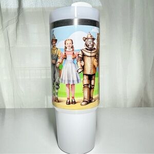Disney Wizard of oz 40 oz Tumbler/Water bottle/Mug with lid, handle and straw. B
